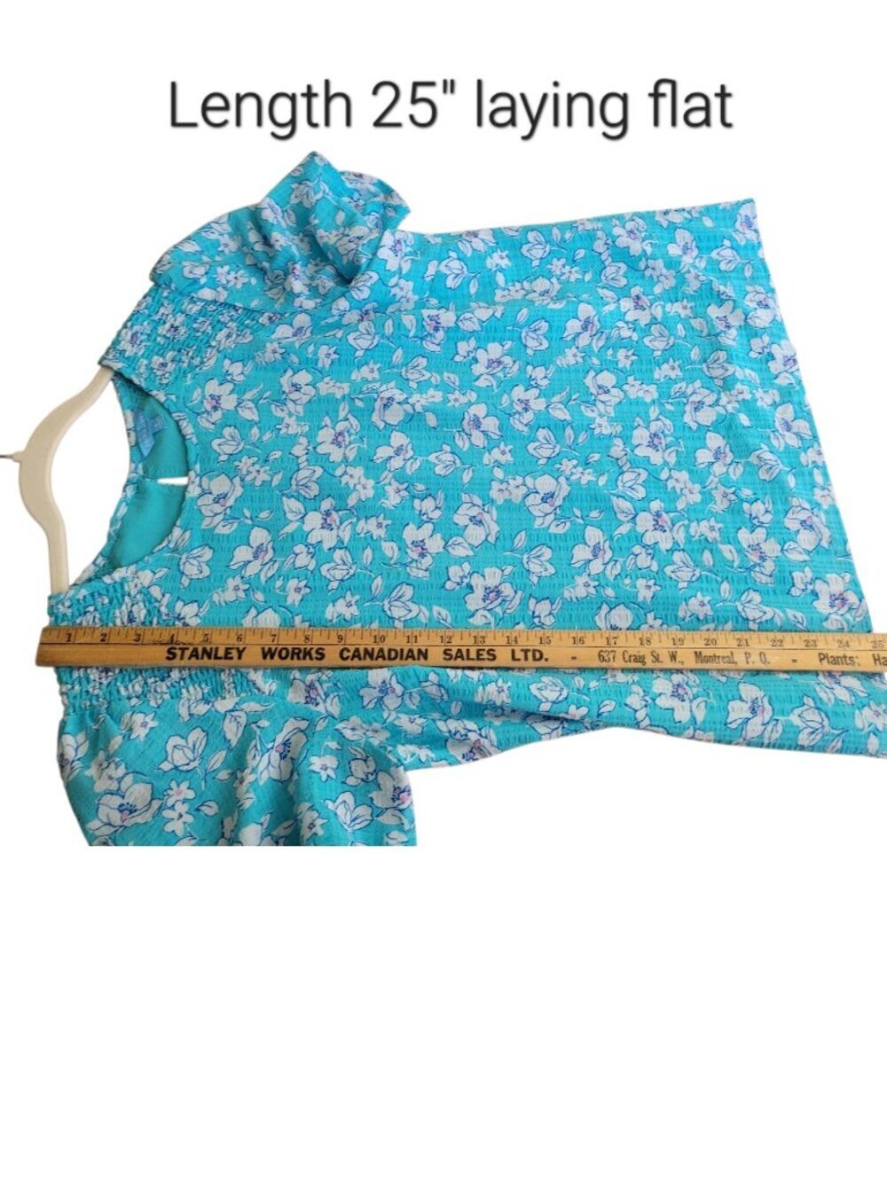 Draper James Aqua Floral Flutter Sleeve Blouse Size L Smocked Crinkle Top Summer - Picture 8 of 11